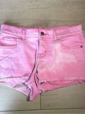Old Navy Pink Light Wash Women's Denim Cutoff Shorts Size 2